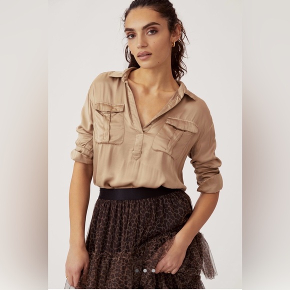 Antropologie Sleek V-Neck Blouse Neutral M - Picture 4 of 4